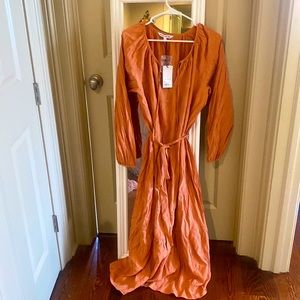 NWT Elizabeth & James Dress, Size L